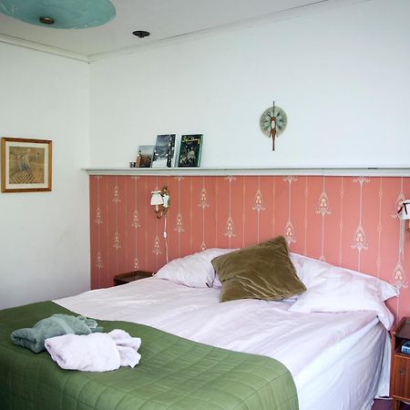 Borakra Bed & Breakfast คาร์ลส์ครูนา ภายนอก รูปภาพ